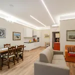 Awesome In With Wifi Camaiore