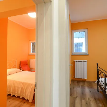 Awesome In With Wifi Camaiore